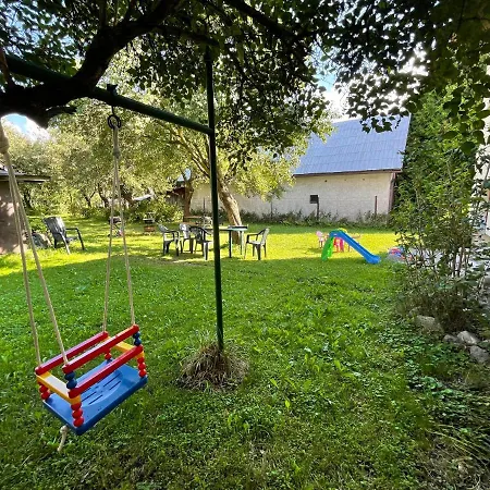 Pensjonat V Zapadnych Tatrach Bobrowiec